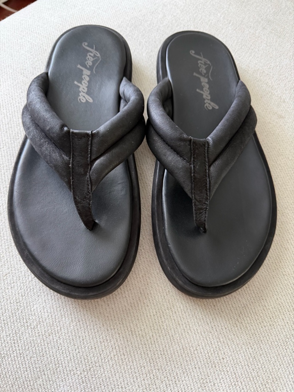 Free People Black Padded Thong Sandals